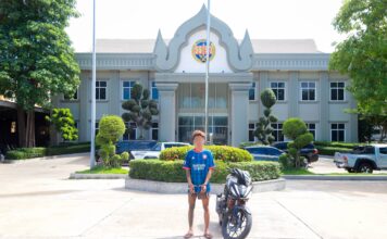 អាវុធហត្ថរាជធានីភ្នំពេញ ឃាត់ខ្លួនជនសង្ស័យម្នាក់ ពាក់ព័ន្ធករណីហិង្សាដោយចេតនា ដោយប្រើកូនកាំបិតចាក់ទៅលើនារីជាគូស្នេហ៍បណ្ដាលឱ្យរងរបួស!